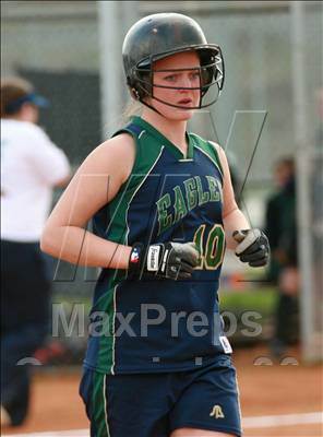 Thumbnail 2 in Ravenwood vs Independence photogallery.