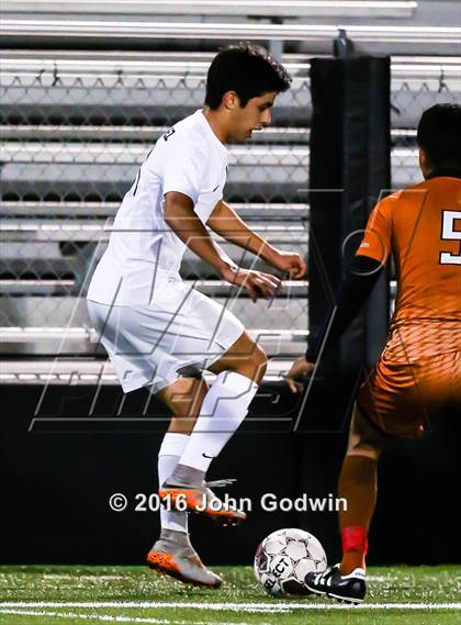 Thumbnail 1 in Alvin vs clear Lake photogallery.