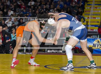 Thumbnail 1 in NYSPHSAA D1 Wrestling Championships (Finals 132 - 160 lbs) photogallery.