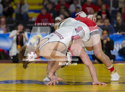 Thumbnail 3 in NYSPHSAA D1 Wrestling Championships (Finals 132 - 160 lbs) photogallery.