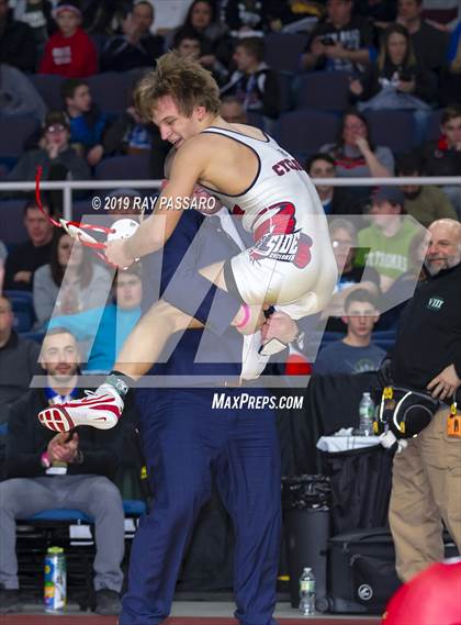 Thumbnail 2 in NYSPHSAA D1 Wrestling Championships (Finals 132 - 160 lbs) photogallery.