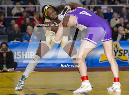 Thumbnail 2 in NYSPHSAA D1 Wrestling Championships (Finals 132 - 160 lbs) photogallery.