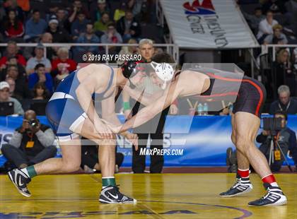 Thumbnail 3 in NYSPHSAA D1 Wrestling Championships (Finals 132 - 160 lbs) photogallery.