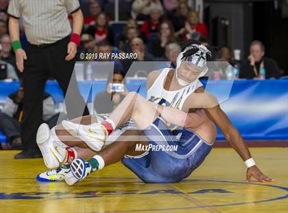 Thumbnail 2 in NYSPHSAA D1 Wrestling Championships (Finals 132 - 160 lbs) photogallery.