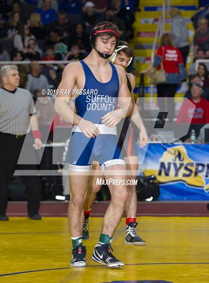 Thumbnail 2 in NYSPHSAA D1 Wrestling Championships (Finals 132 - 160 lbs) photogallery.