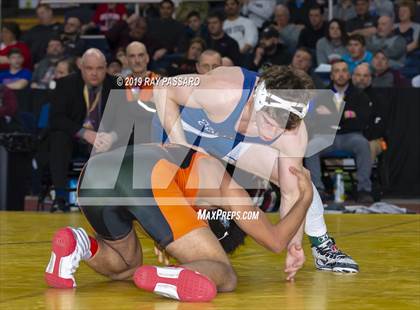 Thumbnail 2 in NYSPHSAA D1 Wrestling Championships (Finals 132 - 160 lbs) photogallery.