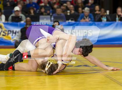 Thumbnail 2 in NYSPHSAA D1 Wrestling Championships (Finals 132 - 160 lbs) photogallery.