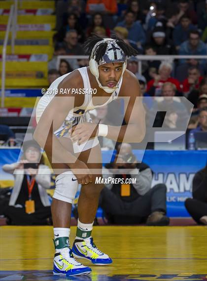 Thumbnail 2 in NYSPHSAA D1 Wrestling Championships (Finals 132 - 160 lbs) photogallery.