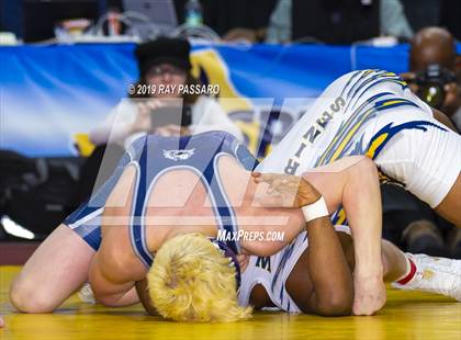 Thumbnail 1 in NYSPHSAA D1 Wrestling Championships (Finals 132 - 160 lbs) photogallery.