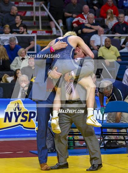 Thumbnail 1 in NYSPHSAA D1 Wrestling Championships (Finals 132 - 160 lbs) photogallery.