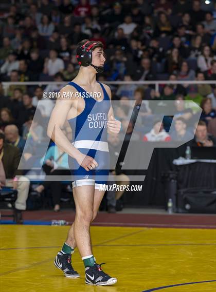 Thumbnail 2 in NYSPHSAA D1 Wrestling Championships (Finals 132 - 160 lbs) photogallery.