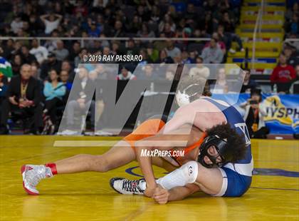 Thumbnail 2 in NYSPHSAA D1 Wrestling Championships (Finals 132 - 160 lbs) photogallery.