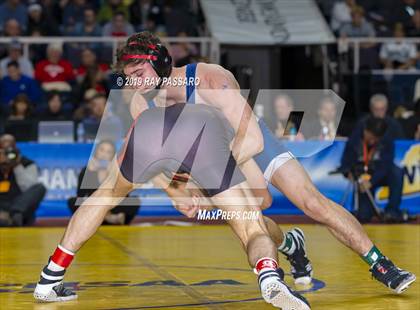 Thumbnail 2 in NYSPHSAA D1 Wrestling Championships (Finals 132 - 160 lbs) photogallery.