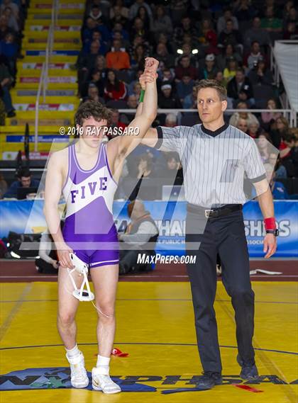 Thumbnail 3 in NYSPHSAA D1 Wrestling Championships (Finals 132 - 160 lbs) photogallery.