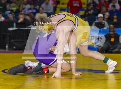 Thumbnail 1 in NYSPHSAA D1 Wrestling Championships (Finals 132 - 160 lbs) photogallery.
