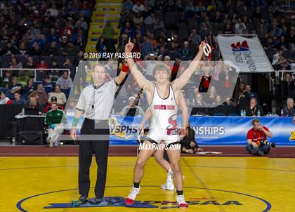 Thumbnail 2 in NYSPHSAA D1 Wrestling Championships (Finals 132 - 160 lbs) photogallery.