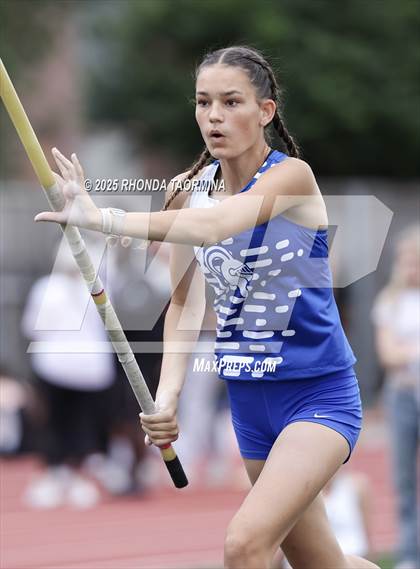 Thumbnail 2 in SPC Championships (Field Events) photogallery.