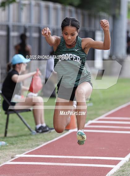 Thumbnail 1 in SPC Championships (Field Events) photogallery.