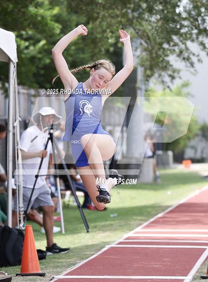 Thumbnail 2 in SPC Championships (Field Events) photogallery.