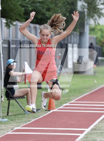 Thumbnail 2 in SPC Championships (Field Events) photogallery.