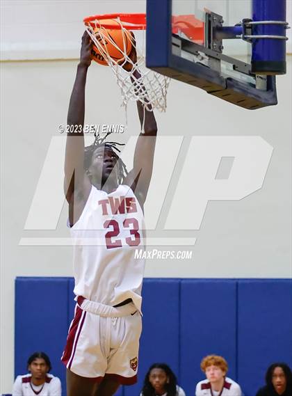 Thumbnail 2 in Walker vs. Chapel Hill (Lemon Street Classic) photogallery.
