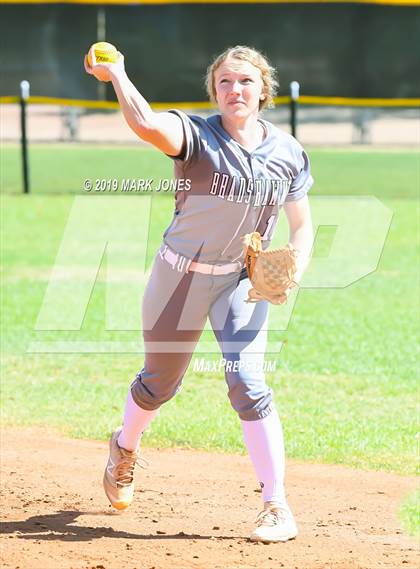 Thumbnail 2 in Salpointe Catholic vs. Bradshaw Mountain (AIA 4A Semifinal) photogallery.