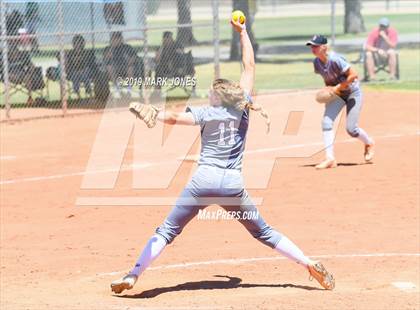 Thumbnail 2 in Salpointe Catholic vs. Bradshaw Mountain (AIA 4A Semifinal) photogallery.
