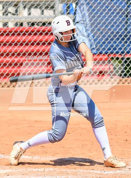 Thumbnail 3 in Salpointe Catholic vs. Bradshaw Mountain (AIA 4A Semifinal) photogallery.