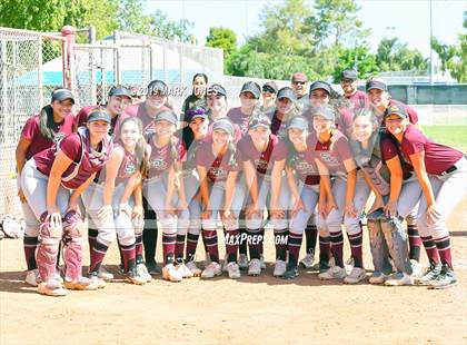 Thumbnail 2 in Salpointe Catholic vs. Bradshaw Mountain (AIA 4A Semifinal) photogallery.