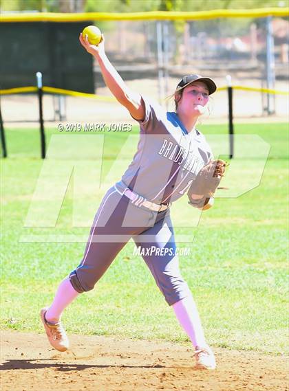 Thumbnail 1 in Salpointe Catholic vs. Bradshaw Mountain (AIA 4A Semifinal) photogallery.