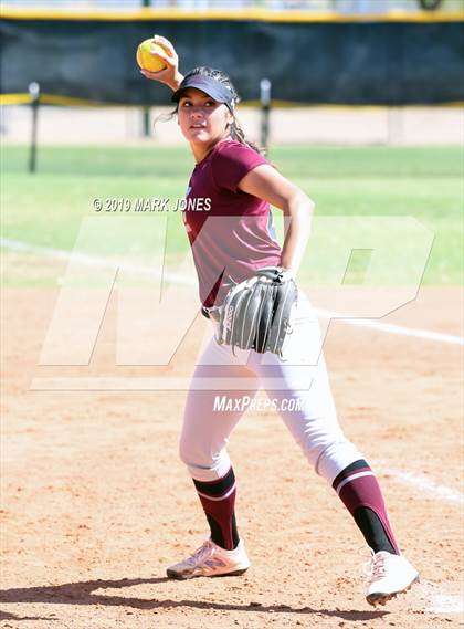 Thumbnail 3 in Salpointe Catholic vs. Bradshaw Mountain (AIA 4A Semifinal) photogallery.