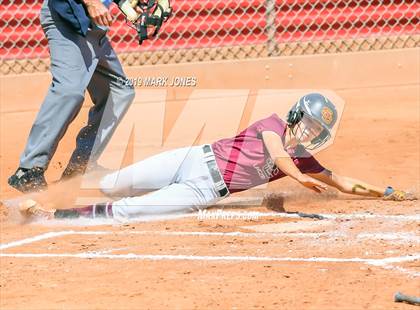 Thumbnail 2 in Salpointe Catholic vs. Bradshaw Mountain (AIA 4A Semifinal) photogallery.