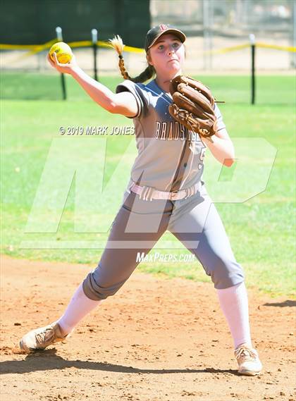 Thumbnail 1 in Salpointe Catholic vs. Bradshaw Mountain (AIA 4A Semifinal) photogallery.