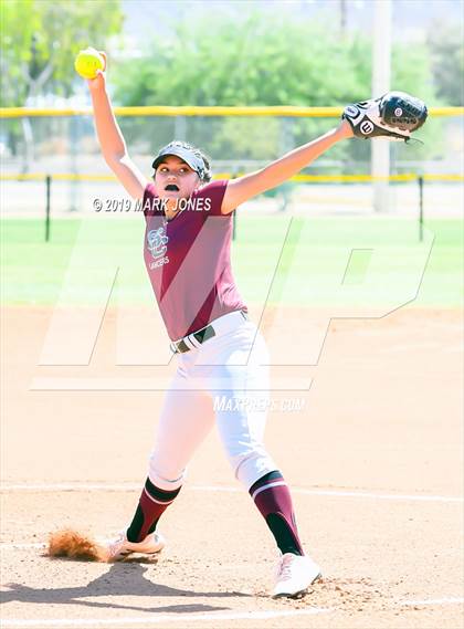 Thumbnail 3 in Salpointe Catholic vs. Bradshaw Mountain (AIA 4A Semifinal) photogallery.