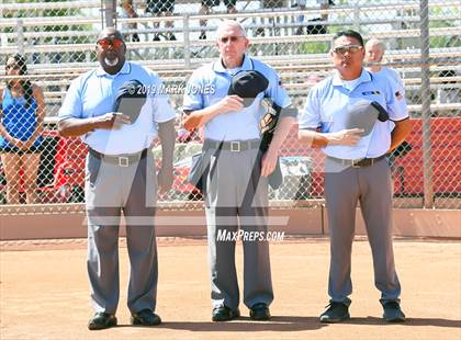 Thumbnail 2 in Salpointe Catholic vs. Bradshaw Mountain (AIA 4A Semifinal) photogallery.