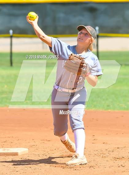 Thumbnail 1 in Salpointe Catholic vs. Bradshaw Mountain (AIA 4A Semifinal) photogallery.