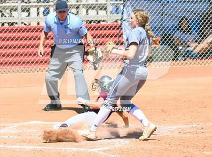 Thumbnail 3 in Salpointe Catholic vs. Bradshaw Mountain (AIA 4A Semifinal) photogallery.