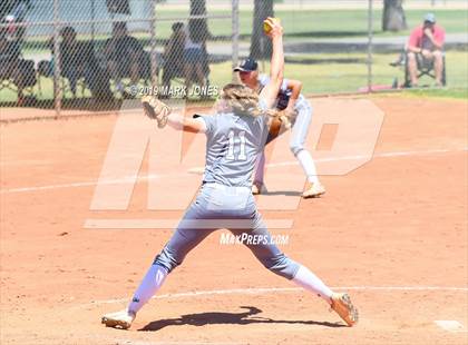 Thumbnail 2 in Salpointe Catholic vs. Bradshaw Mountain (AIA 4A Semifinal) photogallery.
