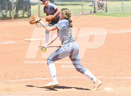 Thumbnail 3 in Salpointe Catholic vs. Bradshaw Mountain (AIA 4A Semifinal) photogallery.