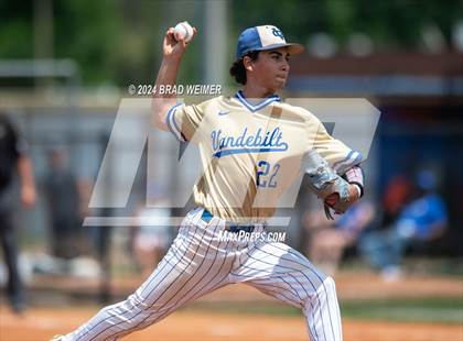 Thumbnail 1 in E.D. White @ Vandebilt Catholic (Division 2 Select game 3) photogallery.
