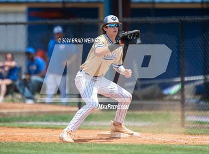Thumbnail 2 in E.D. White @ Vandebilt Catholic (Division 2 Select game 3) photogallery.