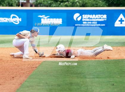 Thumbnail 2 in E.D. White @ Vandebilt Catholic (Division 2 Select game 3) photogallery.