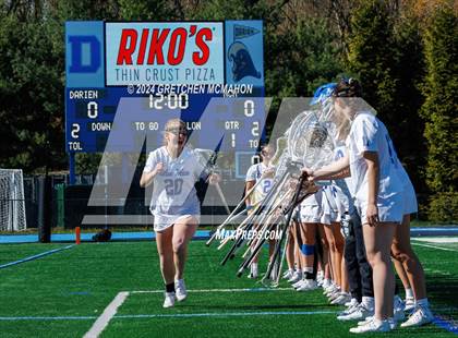 Thumbnail 2 in Darien vs. New Canaan photogallery.