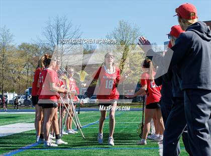 Thumbnail 3 in Darien vs. New Canaan photogallery.