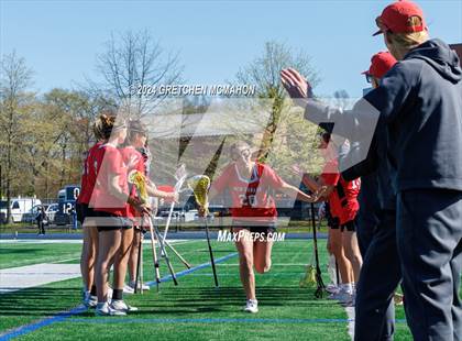 Thumbnail 3 in Darien vs. New Canaan photogallery.