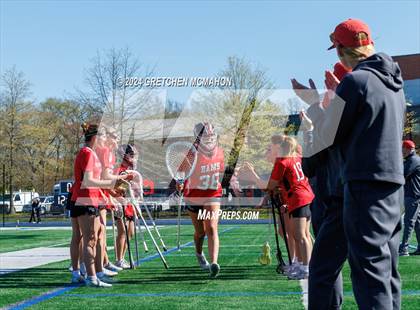Thumbnail 1 in Darien vs. New Canaan photogallery.