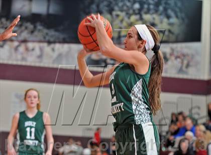 Thumbnail 1 in William Penn Charter vs. Holy Trinity (Philly-NY Challenge) photogallery.