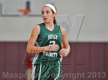 Thumbnail 1 in William Penn Charter vs. Holy Trinity (Philly-NY Challenge) photogallery.