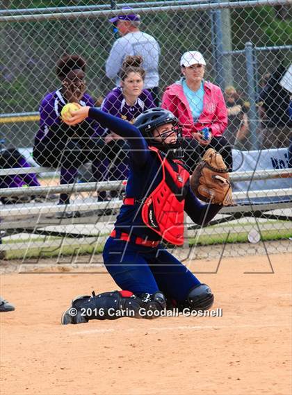 Thumbnail 3 in Washington vs. Grassfield photogallery.