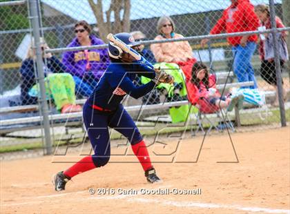 Thumbnail 3 in Washington vs. Grassfield photogallery.